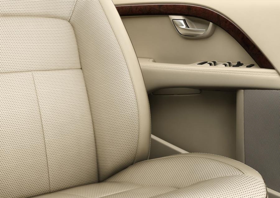  Volvo S80 2006 года  (фото 81 из 160)